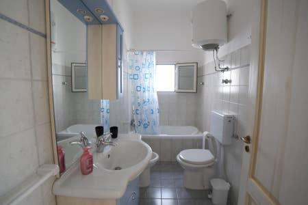 Appartamento Adelaide Marina Di Pescoluse Extérieur photo